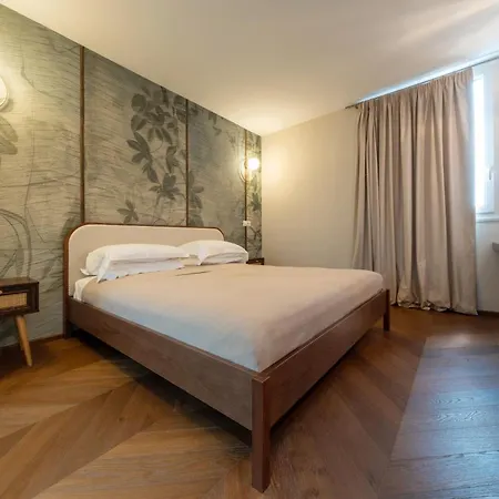 Restart Colonna E Ludovisi Rome